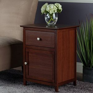 Winsome Wood Eugene Accent Table, Walnut