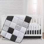 The Peanutshell Black and White Crib Bedding Set for Baby Boys or Girls | 3 Piece Nursery Set | Crib Quilt, Fitted Sheet, Dust Ruffle