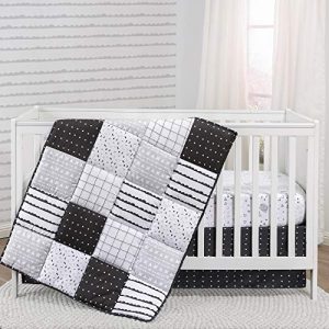 The Peanutshell Black and White Crib Bedding Set for Baby Boys or Girls | 3 Piece Nursery Set | Crib Quilt, Fitted Sheet, Dust Ruffle