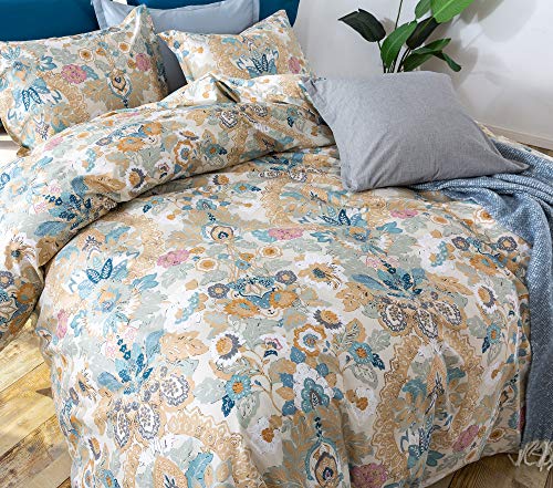 Boho Chic Medallion Luxe Bedding Set 🌺 Timeless Bohemian Elegance: Elevate your bedroom decor with the Medallion Luxurious Cover Quilt Cover Boho Paisley Print Bedding Set. This three-piece ensemble features a classic paisley medallion pattern in vibrant shades of turquoise, oat tan almond, blush, and peacock blue. Its timeless design adds an air of bohemian elegance to your space, creating a cozy and inviting atmosphere. 🛌 King-Size Comfort: Designed for king-sized beds, this bedding set includes a generously sized duvet cover and matching shams. With its ample dimensions, it effortlessly covers your bed, creating a plush and comfortable sleeping environment. With its timeless bohemian design, premium Egyptian cotton, and attention to detail, it offers both style and comfort. Whether you're redecorating your own space or searching for the perfect gift, this bedding set exceeds expectations. Elevate your sleep experience and transform your bedroom into a haven of elegance with the Medallion Luxurious Cover Quilt Cover. 🛏️✨